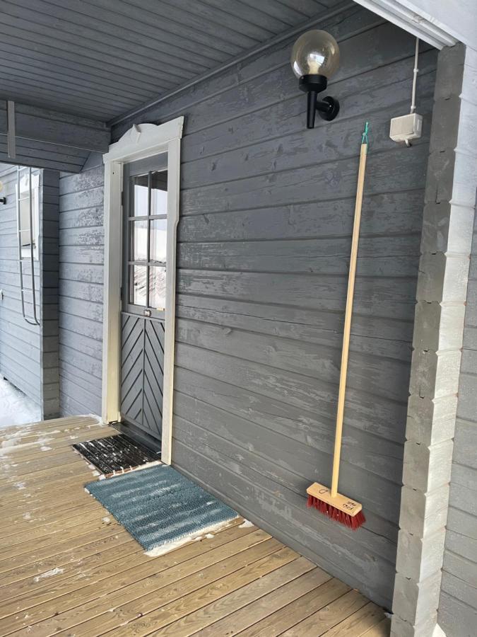 Ferienwohnung Yllaestoelli 2 D, Aekaeslompolo Kolari Exterior foto