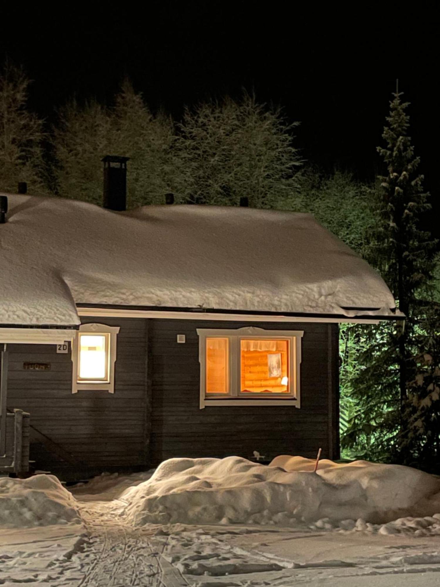 Ferienwohnung Yllaestoelli 2 D, Aekaeslompolo Kolari Exterior foto