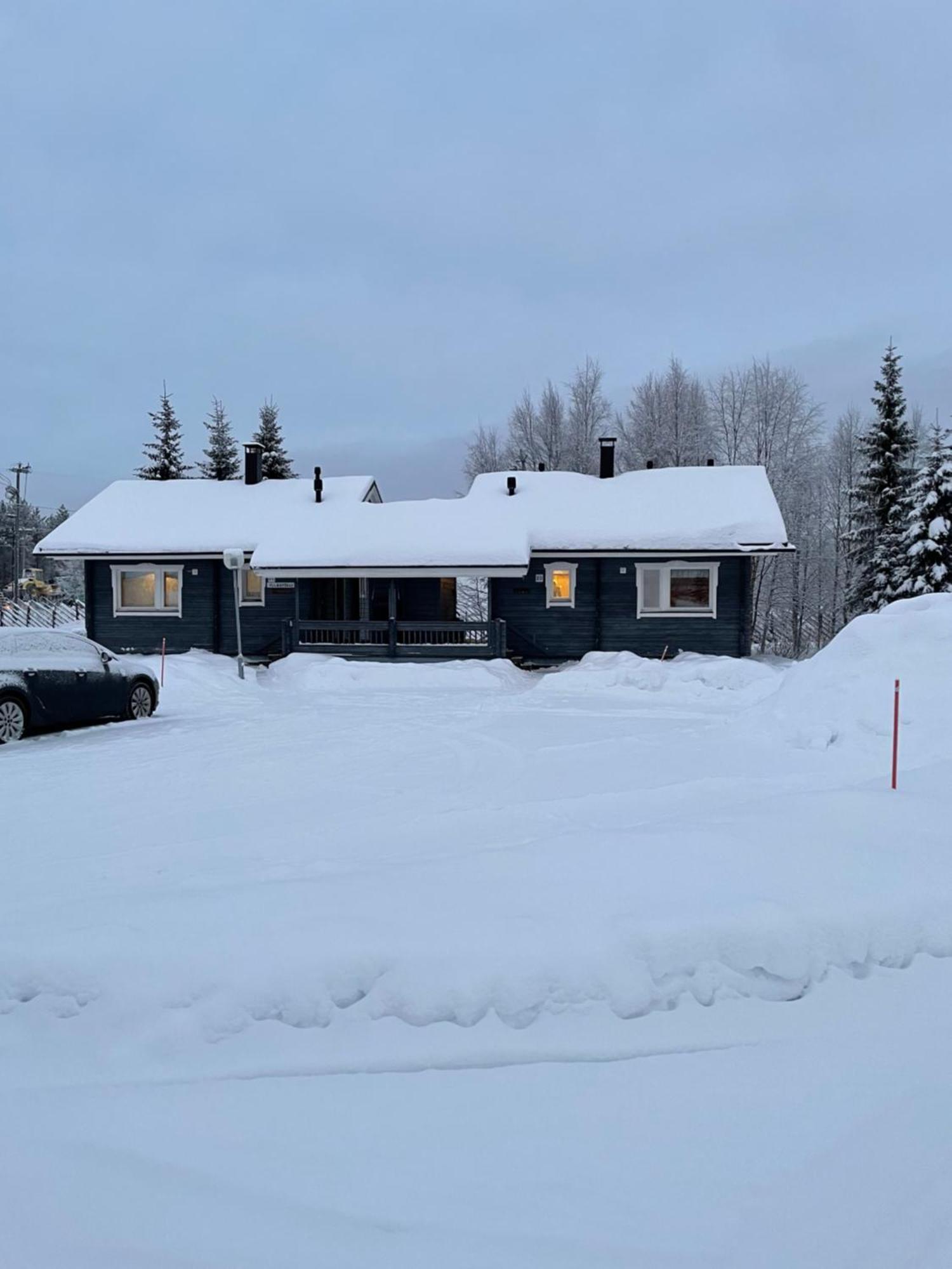 Ferienwohnung Yllaestoelli 2 D, Aekaeslompolo Kolari Exterior foto