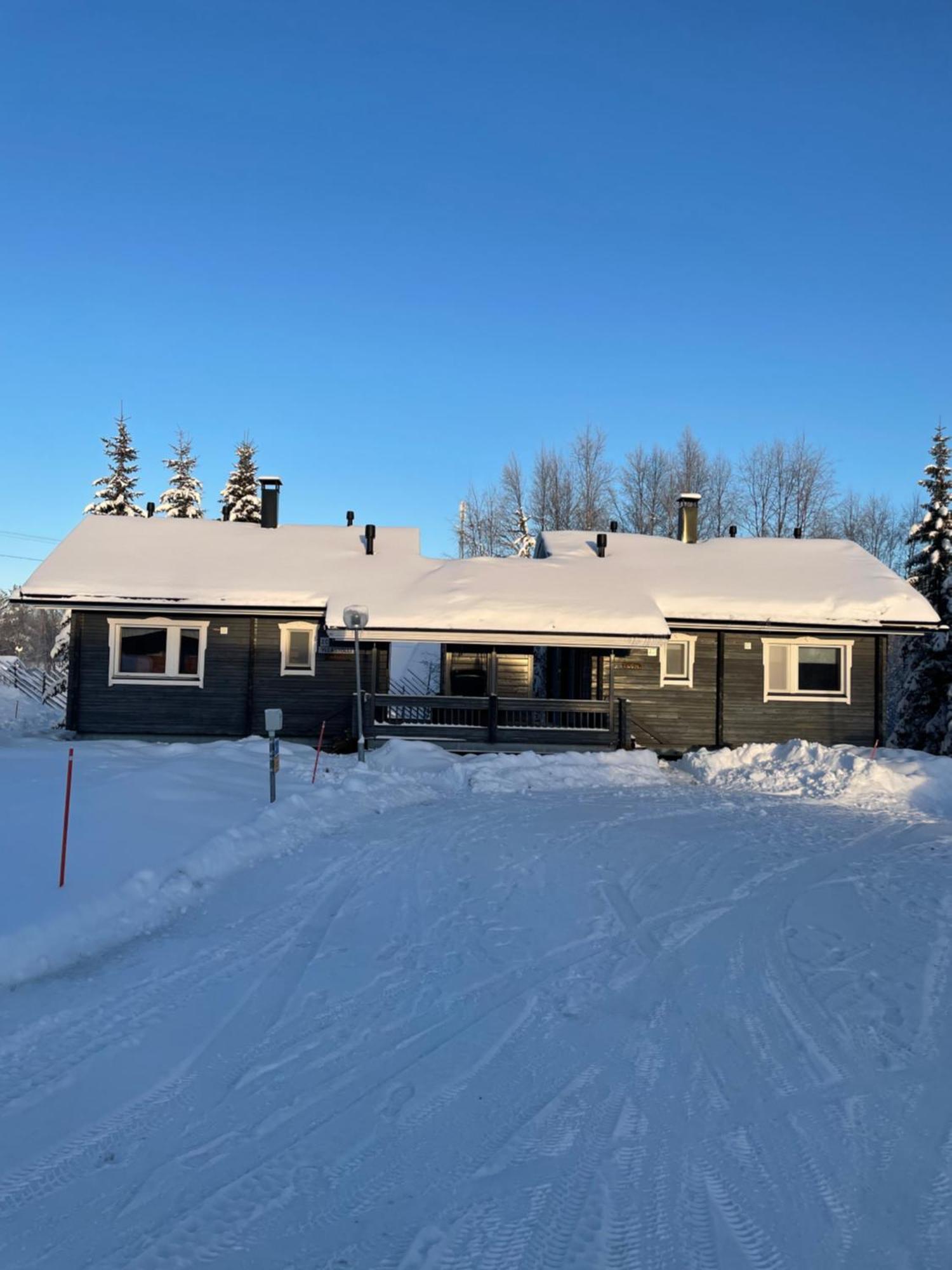 Ferienwohnung Yllaestoelli 2 D, Aekaeslompolo Kolari Exterior foto